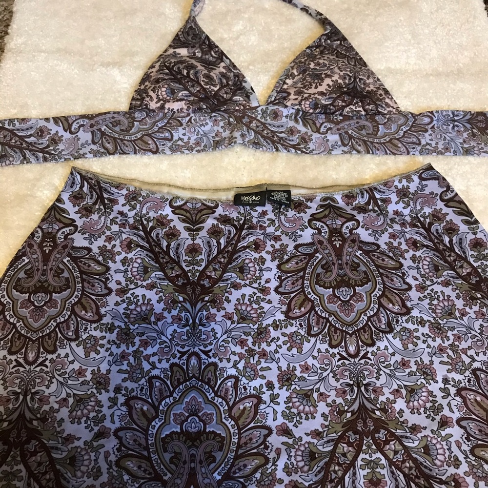 Bathing suit top and skirt.